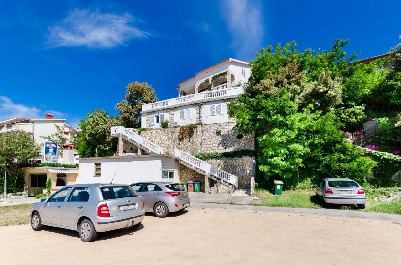 Apartment Albina