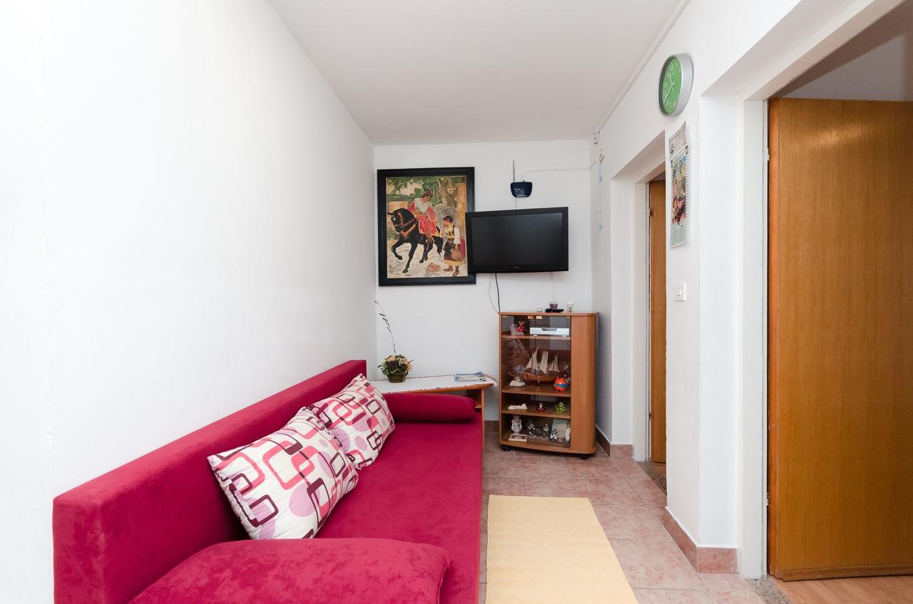 Albina Apartment