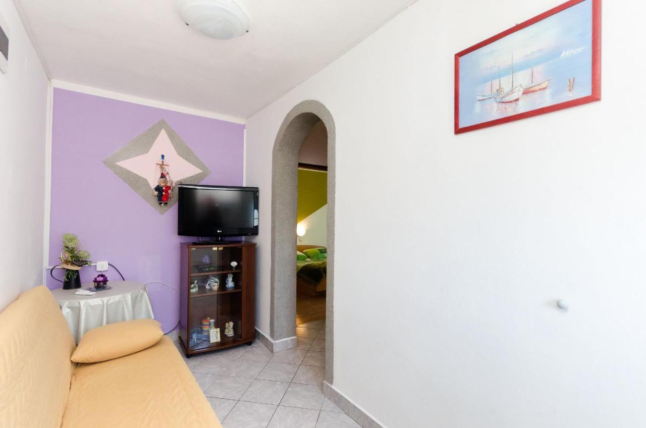 Albina Apartma