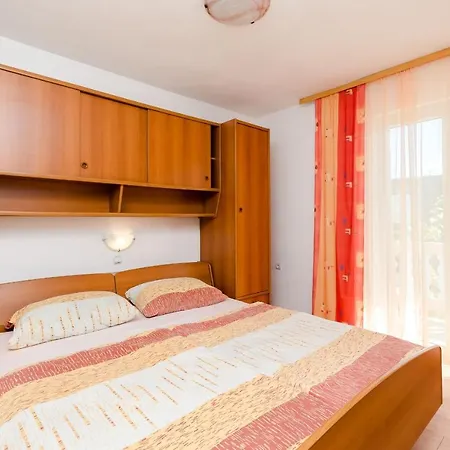 Apartments Albina Lopar Exterior photo