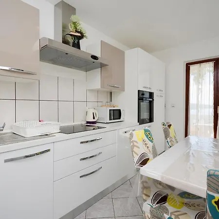 Apartments Albina Lopar Exterior photo