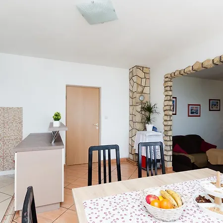 Apartments Albina Lopar Exterior photo