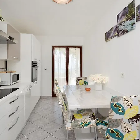 Apartments Albina Lopar Exterior photo