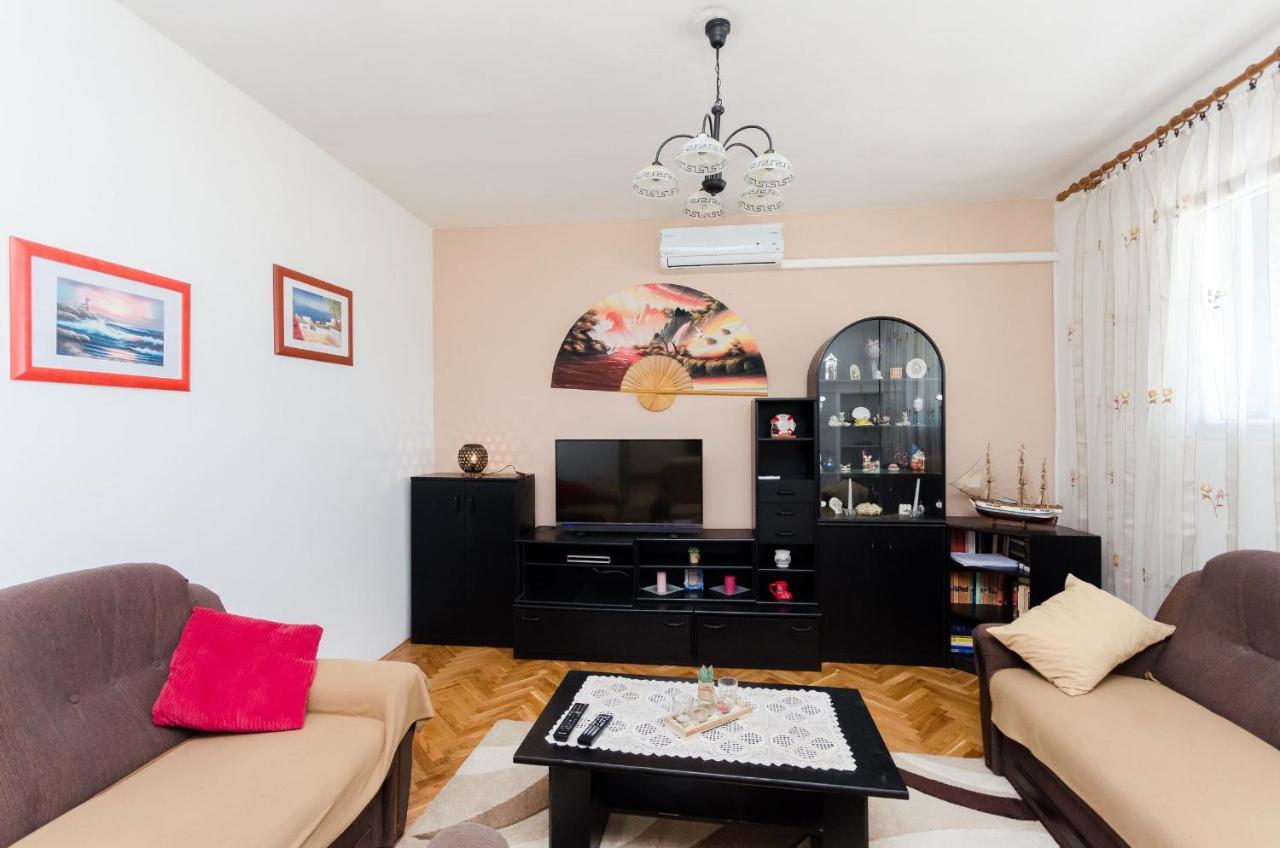 Albina Apartment Lopar